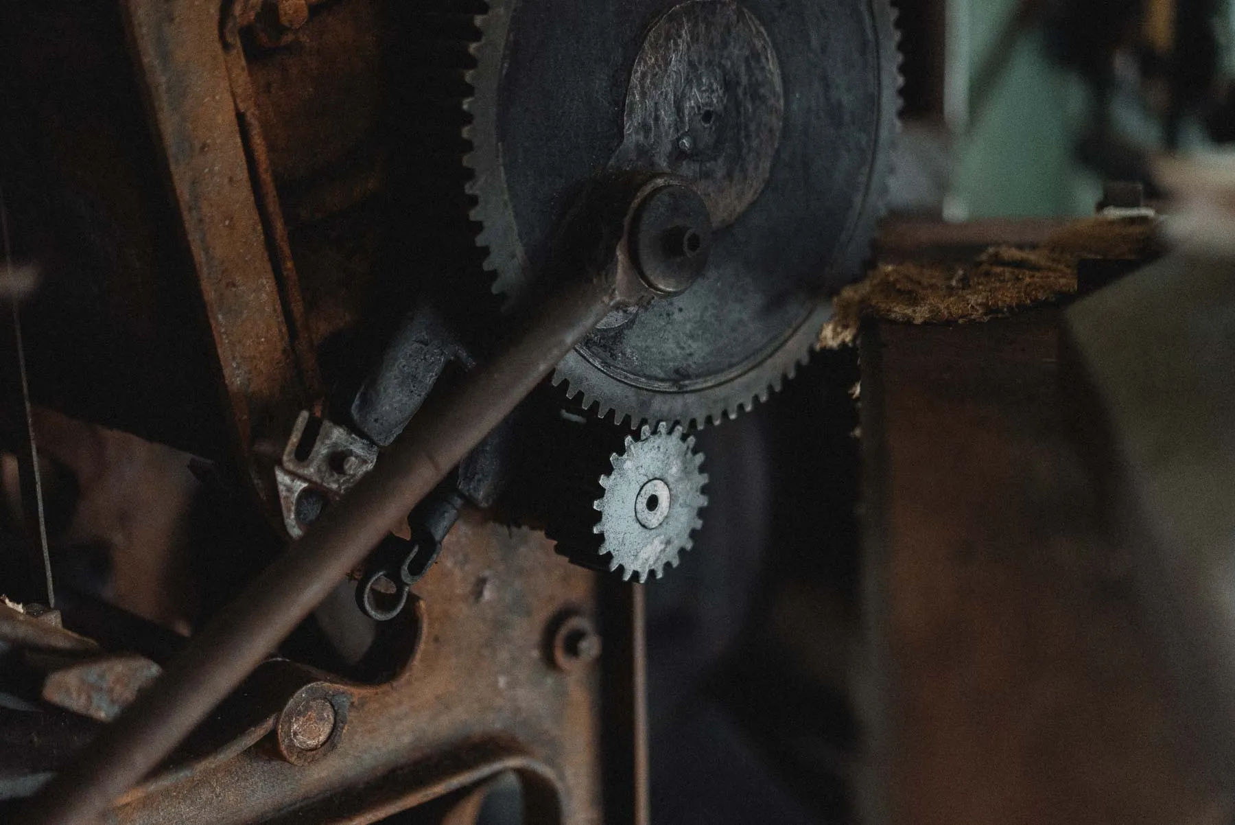 Antique printing press workshop inside the Ransom House
