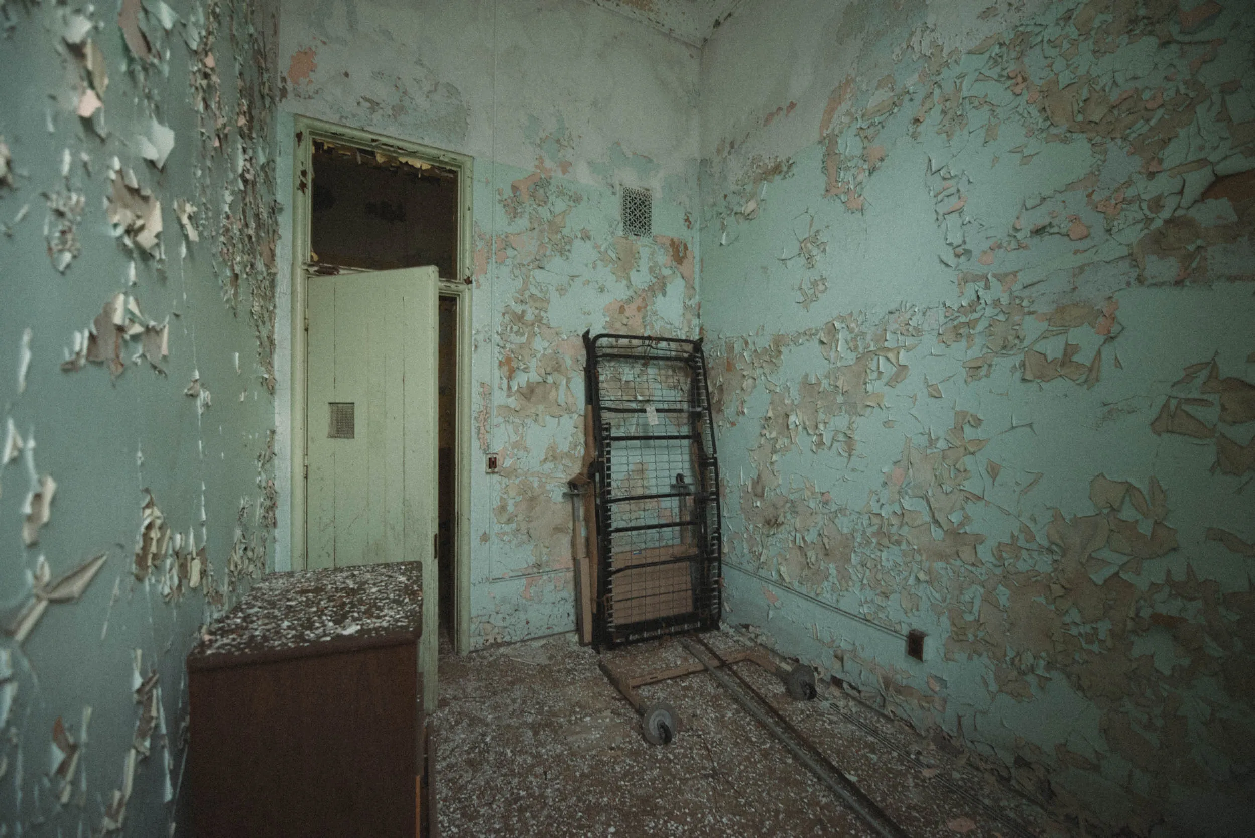 Dormitory-style patient room inside the Richardson Olmsted Complex